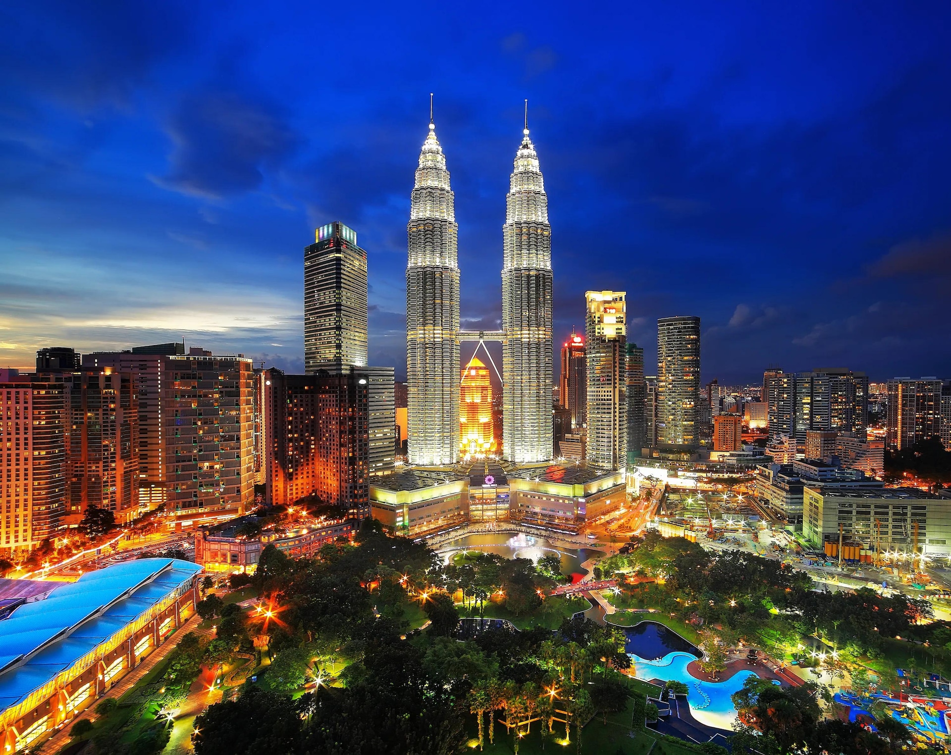 Kuala Lumpur skyline with Petronas Towers